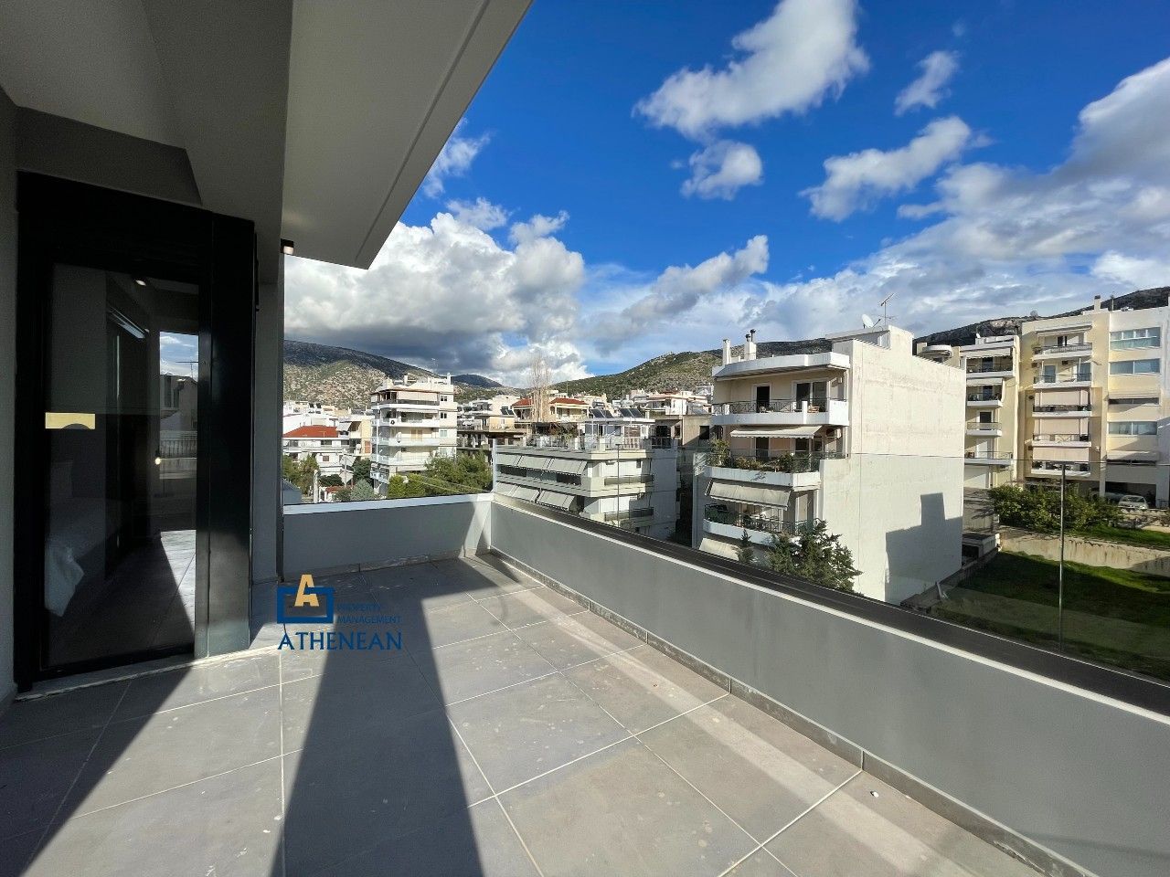 Μεζονέτα 61τ.μ., 5ος, Γλυφάδα, Αθήνα – Νότια Προάστια
