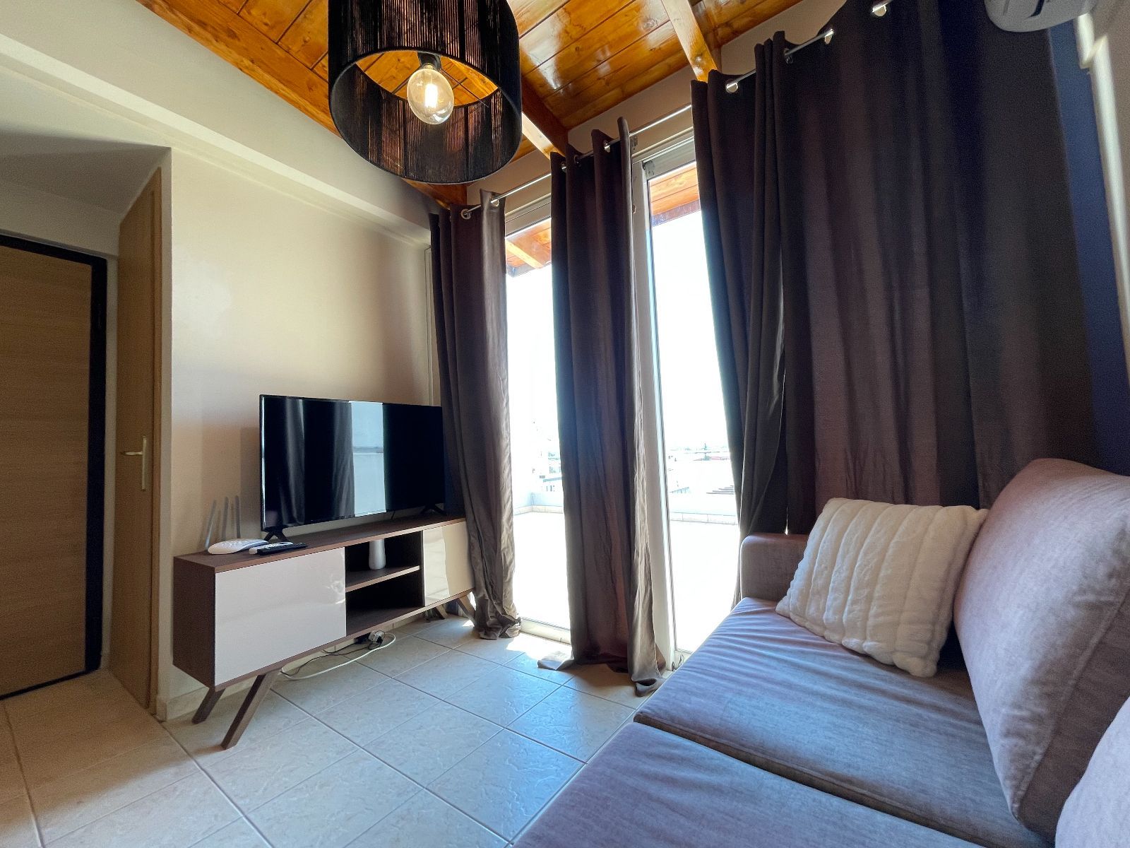 Studio / Γκαρσονιέρα 21τ.μ., 6ος, Νίκαια, Προάστια Πειραιά