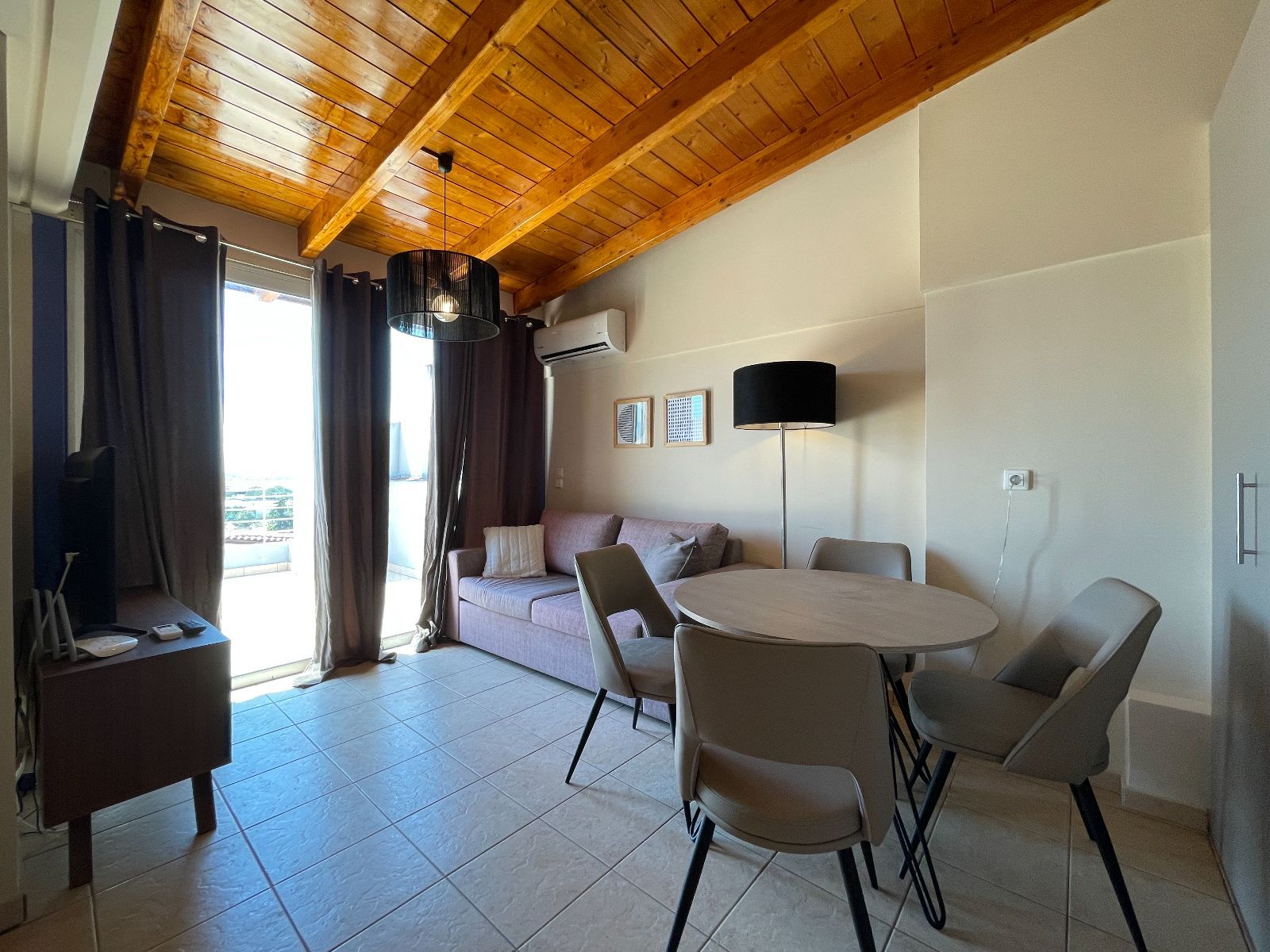 Studio / Γκαρσονιέρα 21τ.μ., 6ος, Νίκαια, Προάστια Πειραιά