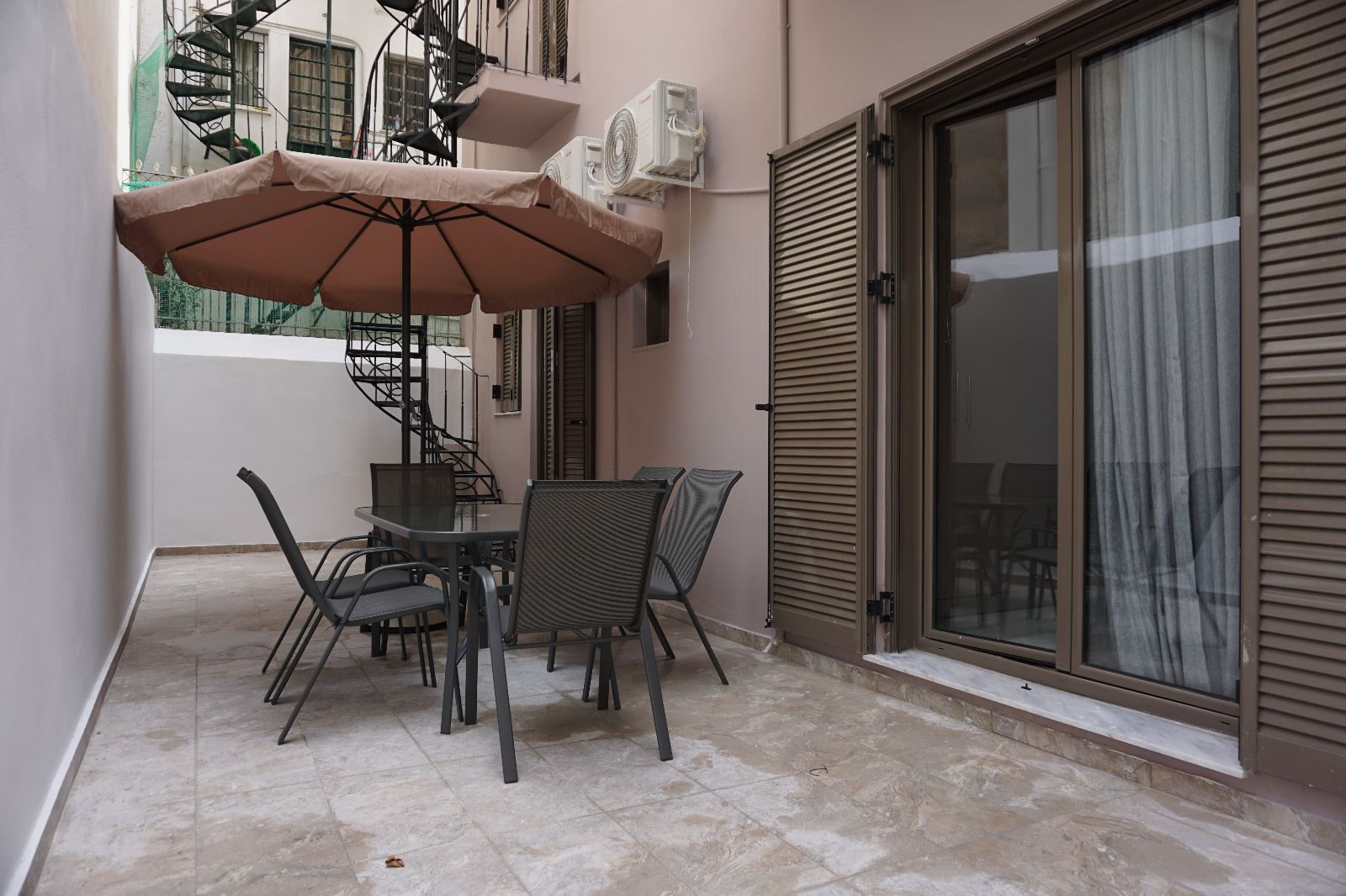 Διαμέρισμα 78τ.μ., Ισόγειο, Πατήσια, Αθήνα – Κέντρο