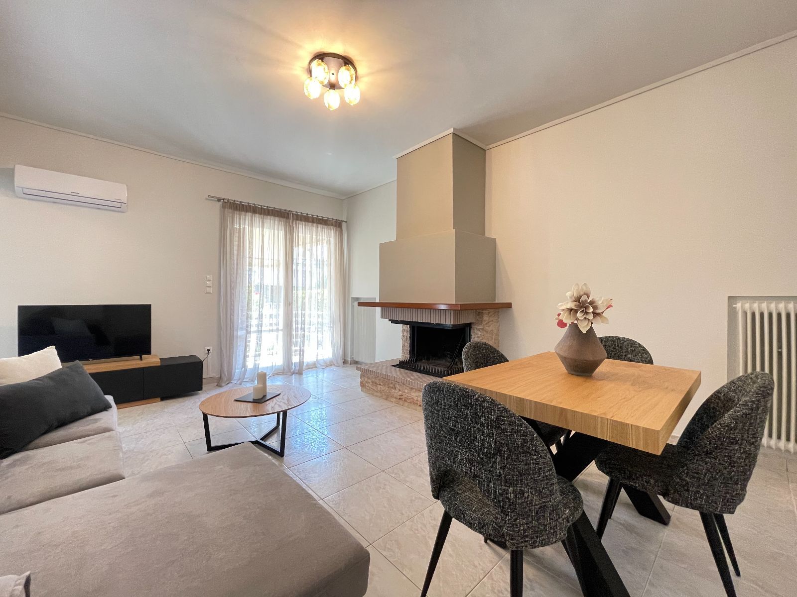 Διαμέρισμα 111τ.μ., Ισόγειο, Αργυρούπολη, Αθήνα – Νότια Προάστια