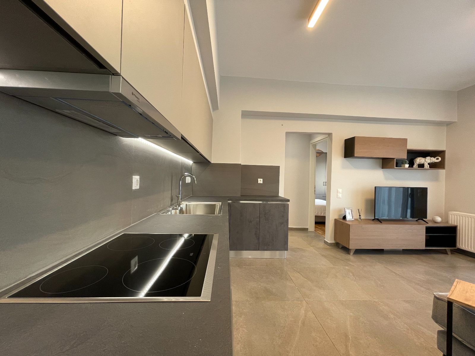 Διαμέρισμα 58τ.μ., 3ος, Γλυφάδα, Αθήνα – Νότια Προάστια