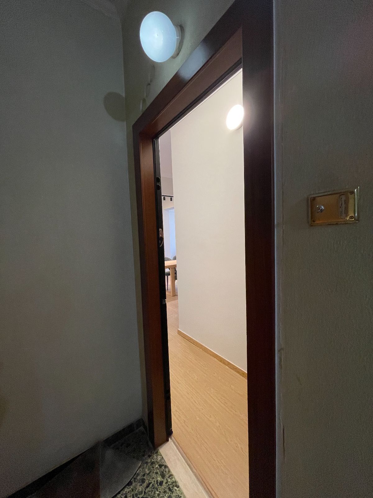 Διαμέρισμα 70τ.μ., 2ος, Κορυδαλλός, Προάστια Πειραιά