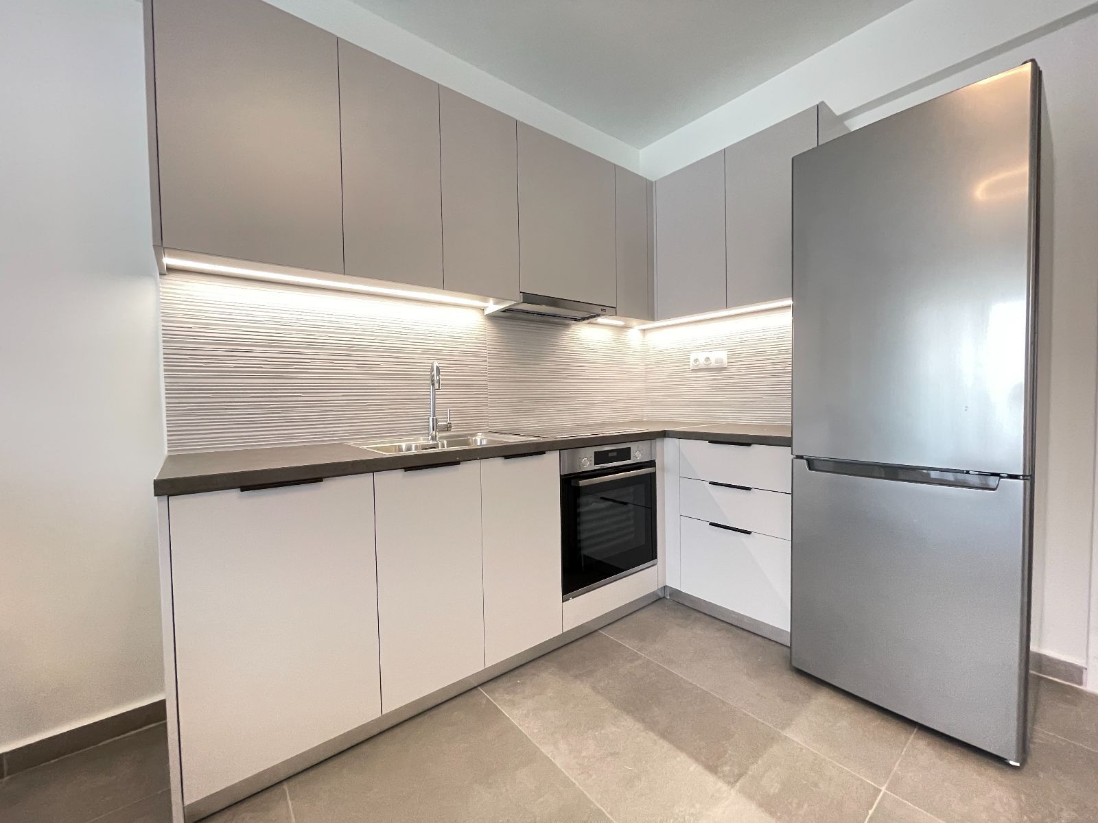 Διαμέρισμα 61τ.μ., 4ος, Ελληνικό, Αθήνα – Νότια Προάστια