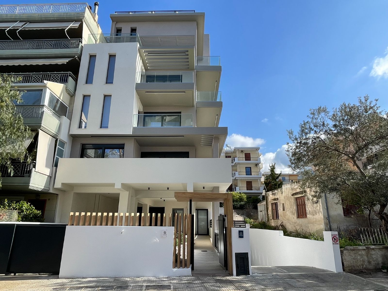 Μεζονέτα 72τ.μ., 4ος, Γλυφάδα, Αθήνα – Νότια Προάστια