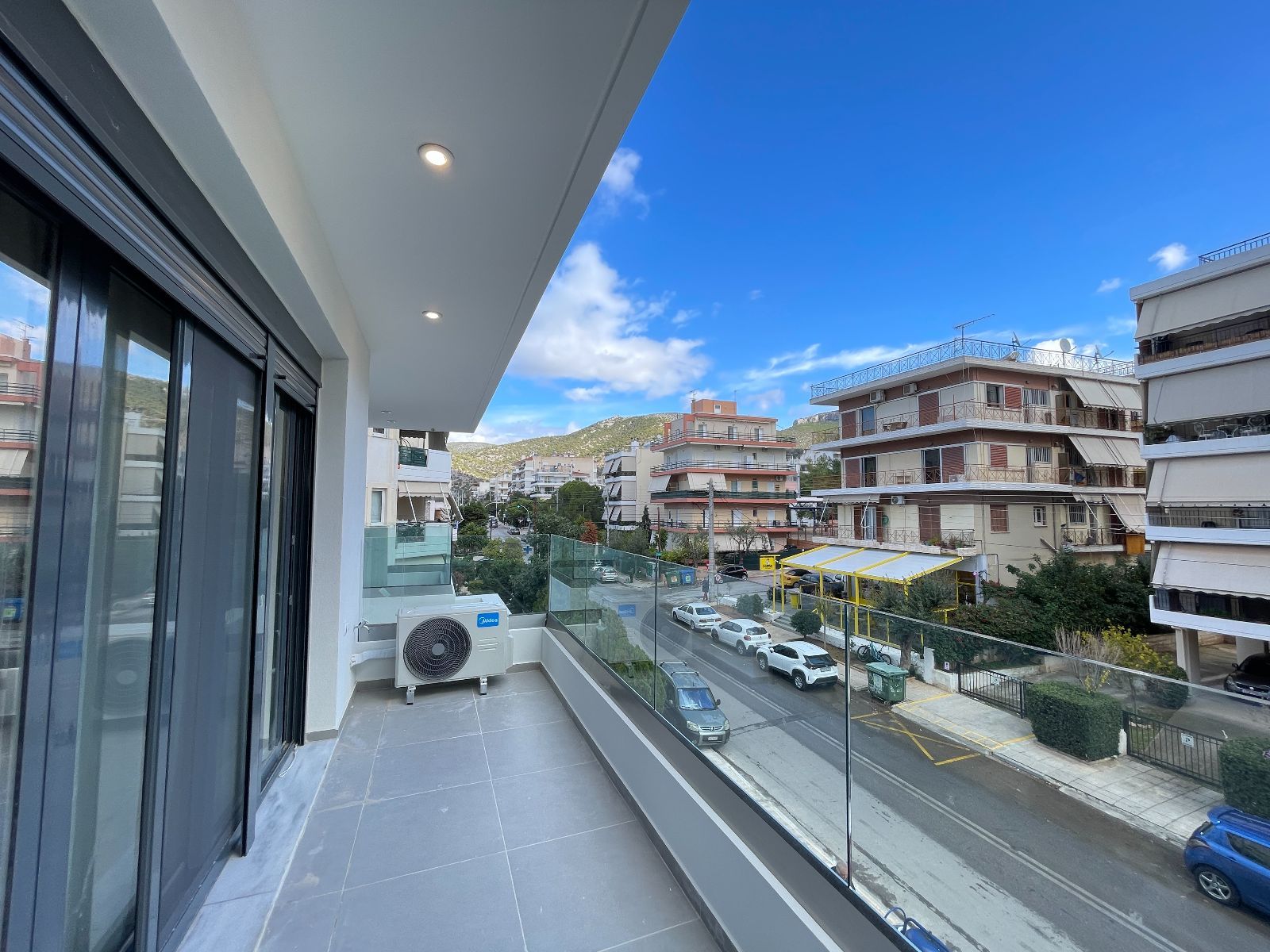 Μεζονέτα 57τ.μ., 1ος, Γλυφάδα, Αθήνα – Νότια Προάστια