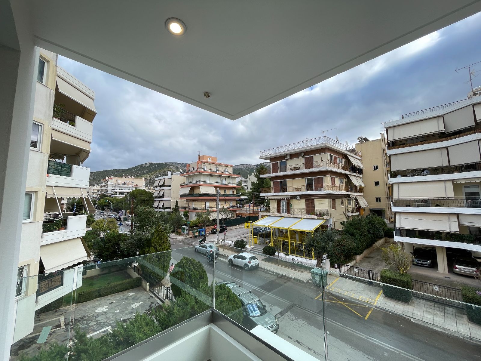 Μεζονέτα 68τ.μ., 1ος, Γλυφάδα, Αθήνα – Νότια Προάστια