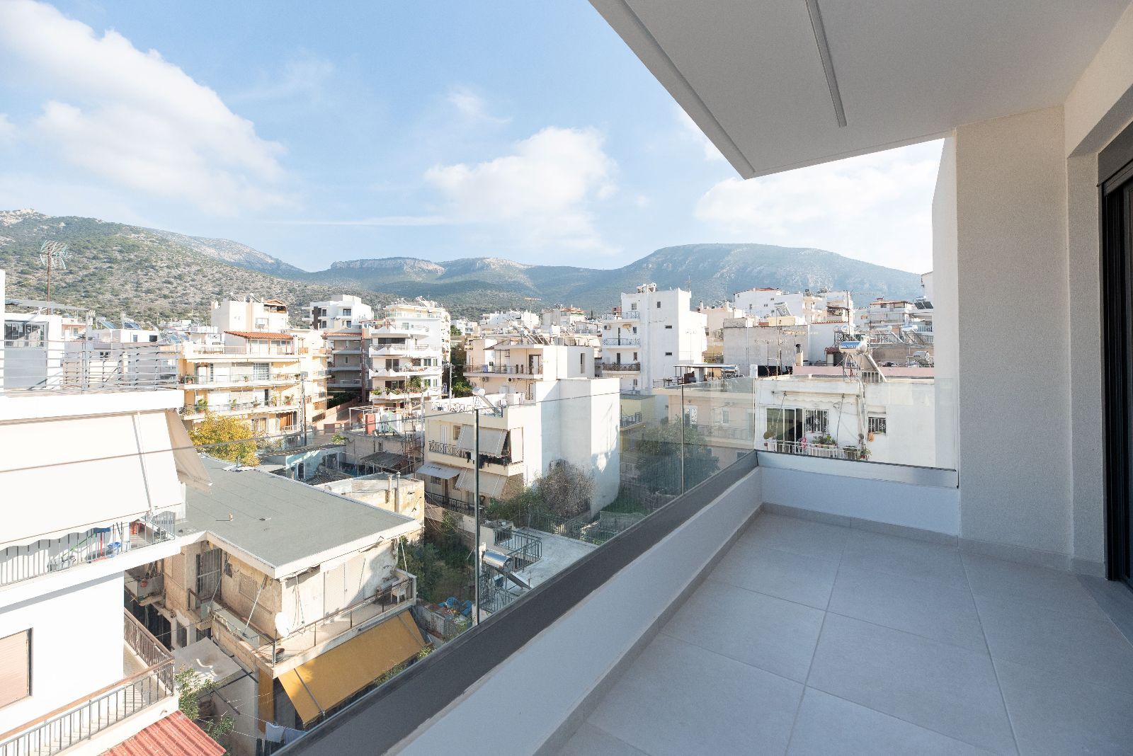 Μεζονέτα 56τ.μ., 4ος, Γλυφάδα, Αθήνα – Νότια Προάστια