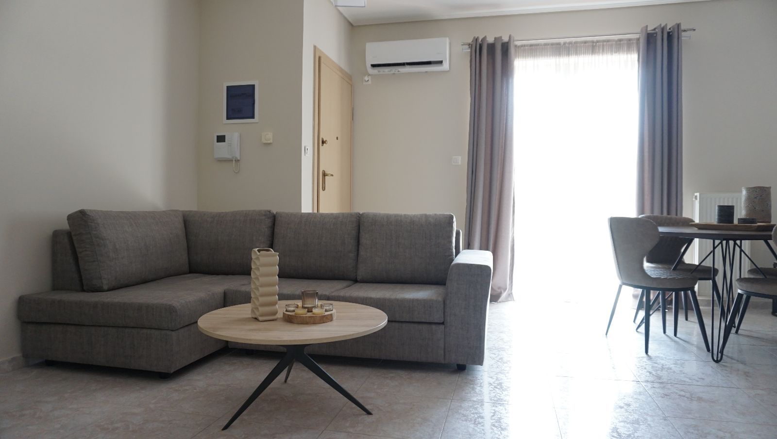 Διαμέρισμα 68τ.μ., 3ος, Σεπόλια – Σκουζέ, Αθήνα – Κέντρο