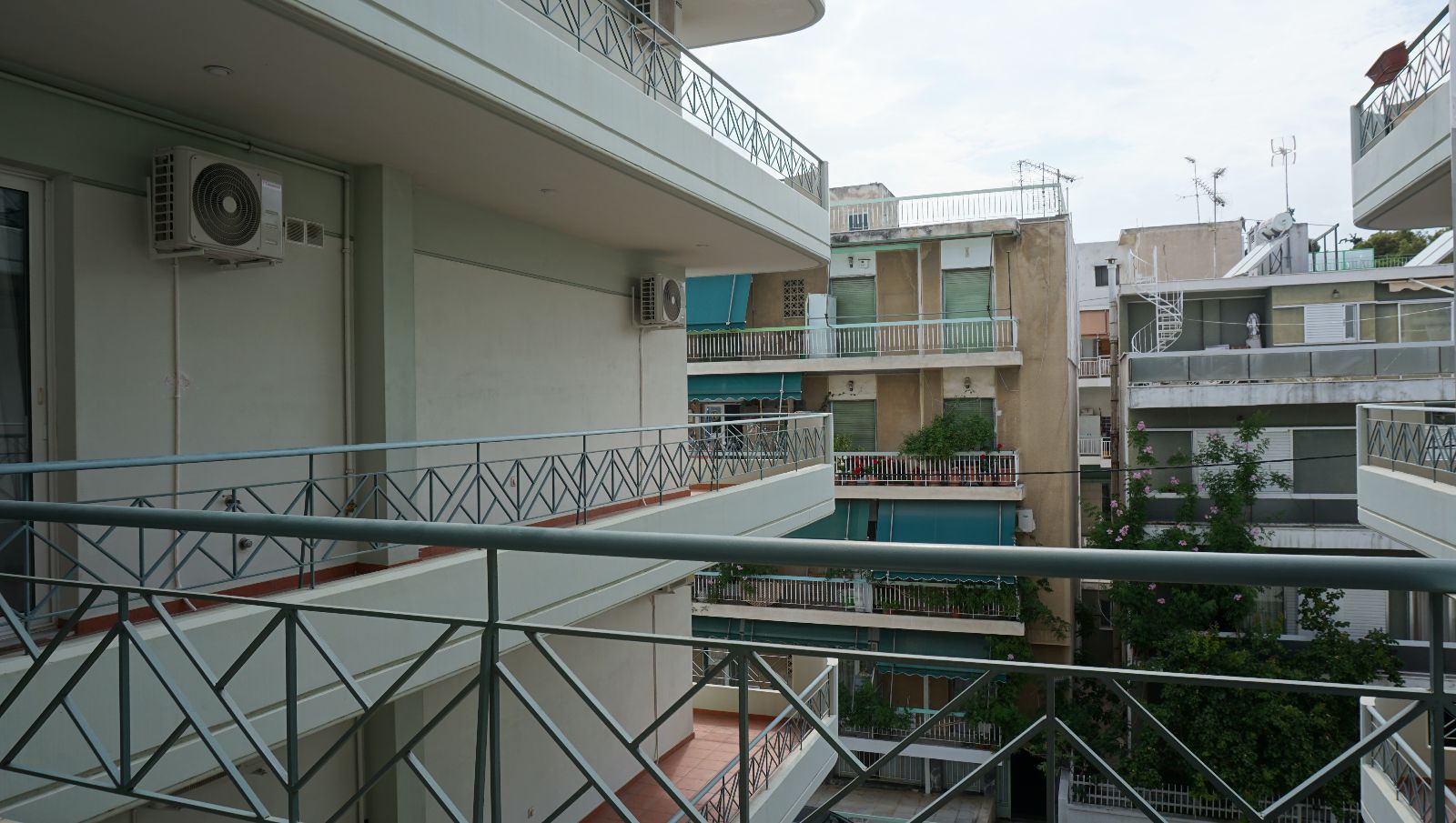 Διαμέρισμα 68τ.μ., 3ος, Σεπόλια – Σκουζέ, Αθήνα – Κέντρο